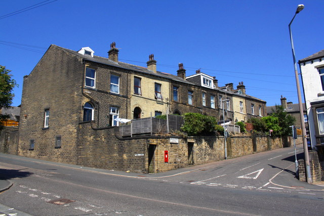 Houses of Wallis Street at Tuel Lane... © Luke Shaw :: Geograph Britain ...