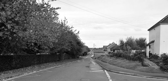 Hounds Road Chipping Sodbury © Ray Bird Cc By Sa20 Geograph