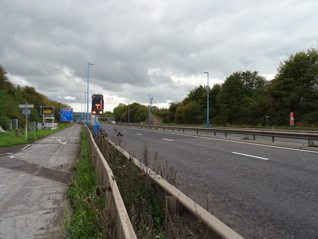 M48 motorway coming off the Severn Road... © JThomas :: Geograph ...