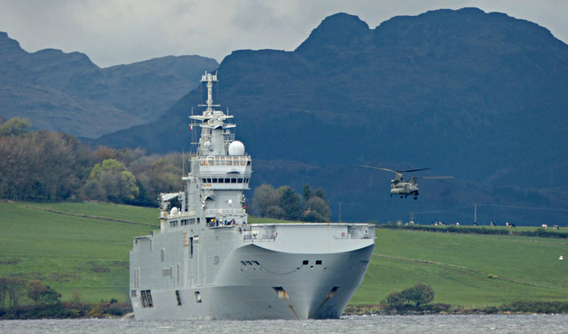 French warship Tonnerre (L9014) at the Tail o' the Bank