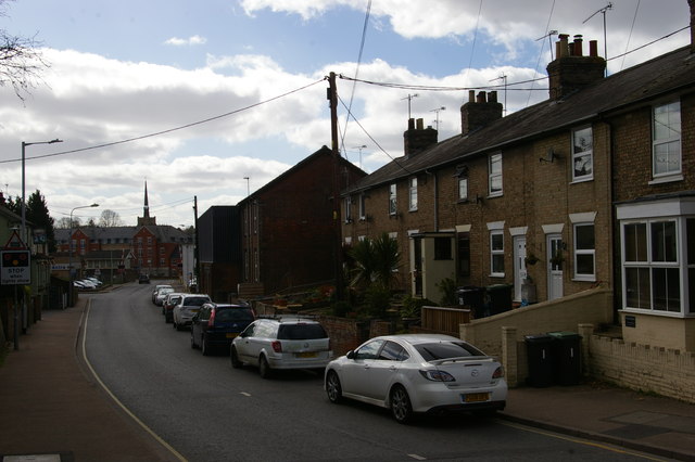 Stowupland Road, Stowmarket, looking into town