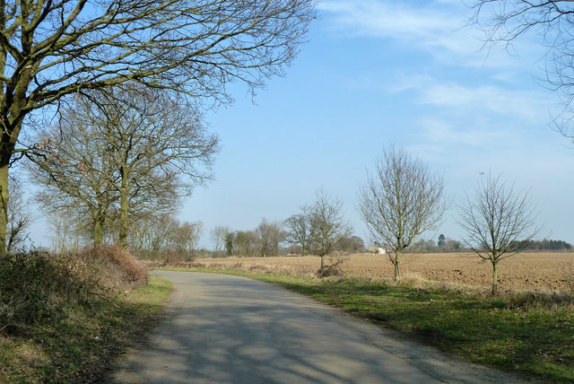 Blackley Lane © Robin Webster cc-by-sa/2.0 :: Geograph Britain and Ireland