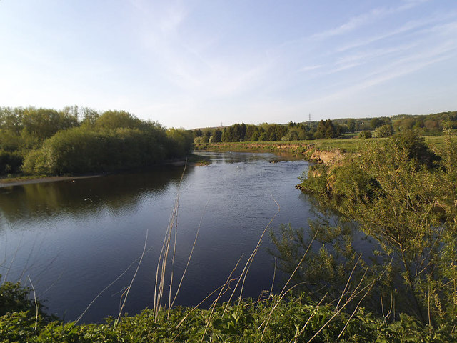 River Aire near Woodlesford © Stephen Craven :: Geograph Britain and ...