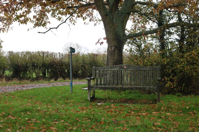 Bench in Yelford © David Howard cc-by-sa/2.0 :: Geograph Britain and ...