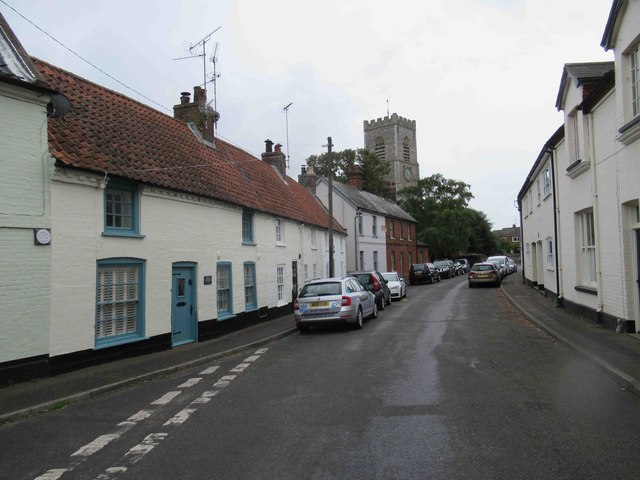 Church Plain, Wells Next The Sea © Les Hull :: Geograph Britain And Ireland