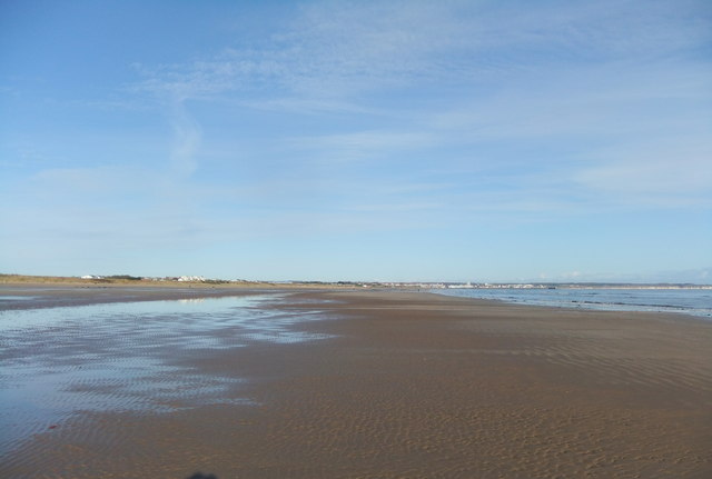 Tide out on Auburn Sands © David Brown :: Geograph Britain and Ireland