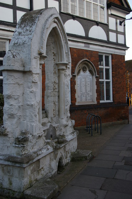 Hertford: drinking fountain in front of old Library