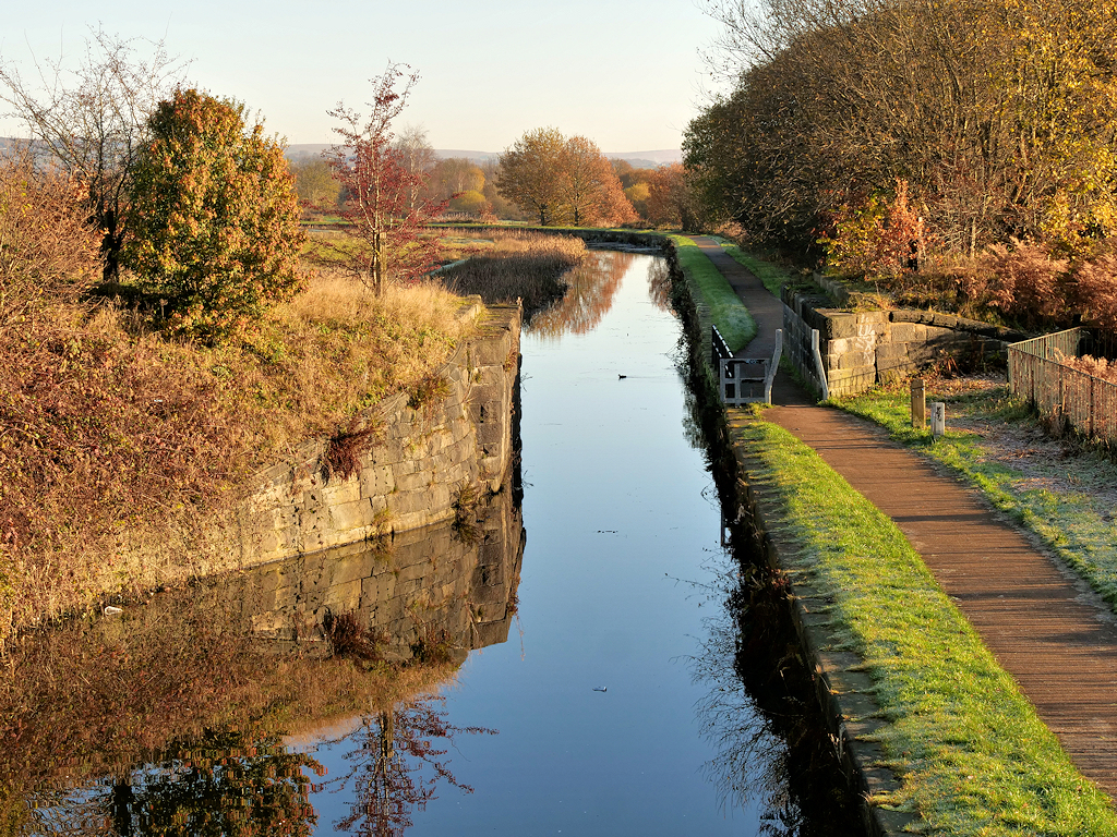 Manchester Bolton And Bury Canal © David Dixon Geograph Britain And Ireland 