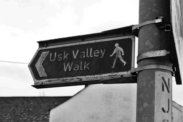 Usk Valley Walk signpost