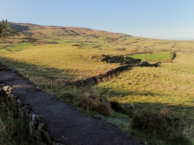Farm boundary below the Drumkeeragh Forest