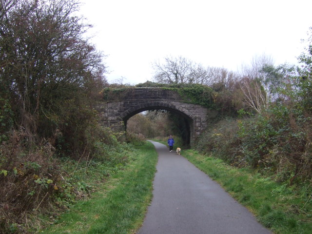 Bridge over National Cycle Route 72