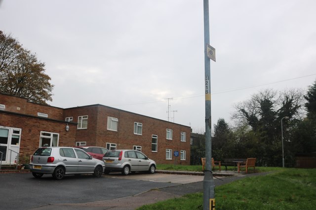 Flats on Saturn Way, Hemel Hempstead