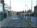 Raised pavement, Stony Lane, Eccleshill