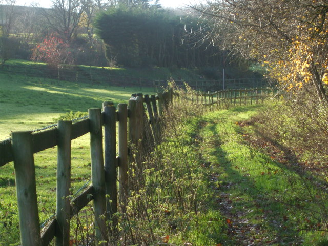 Path along New Manor Farm