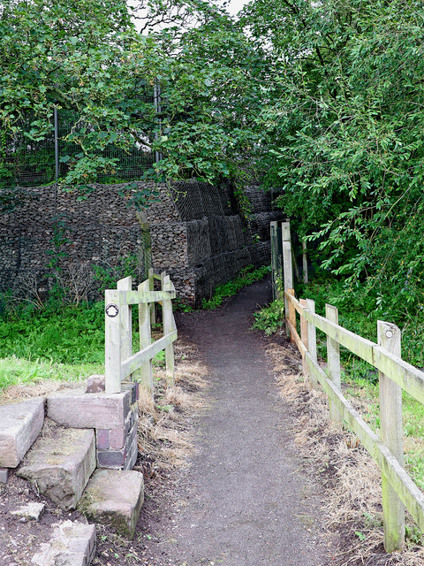 Public footpath to Stonefield, Stone, Staffordshire