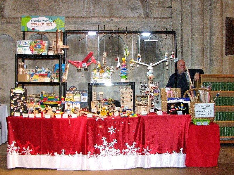 Norwich Cathedral Norfolk Christmas... © Evelyn Simak ccbysa/2.0