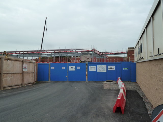 Worcestershire Royal Hospital - access to building site
