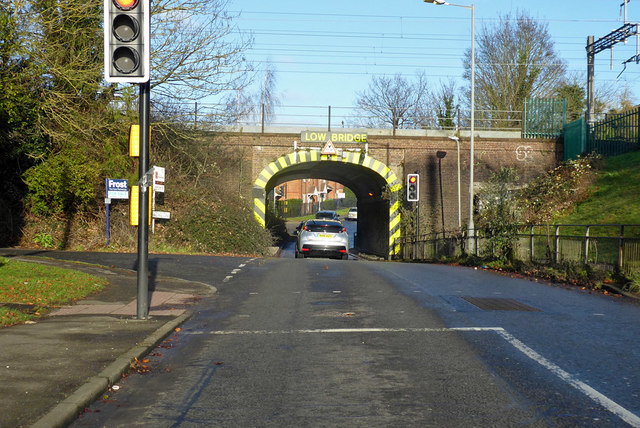 Railway bridge over Lent Rise Road, Burnham