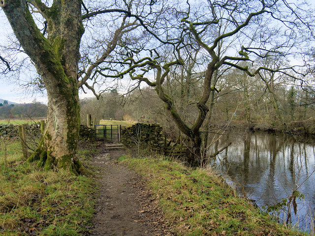 Path alongside the River Rawthey at Sedbergh