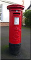 TA1130 : Edward VII postbox on Beech Avenue, Hull by JThomas