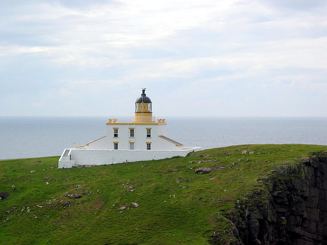 Stoer Head Lighthouse from the east © Andrew Curtis cc-by-sa/2.0 ...