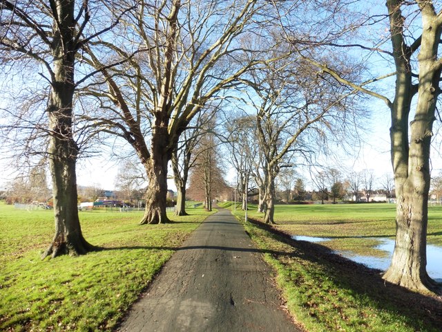 Path over King George's Field © Roger Cornfoot :: Geograph Britain and ...