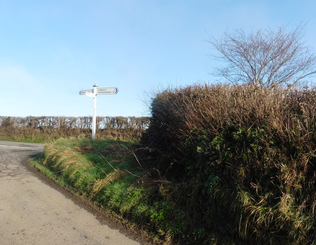 Bickle Cross © Roger Cornfoot :: Geograph Britain and Ireland