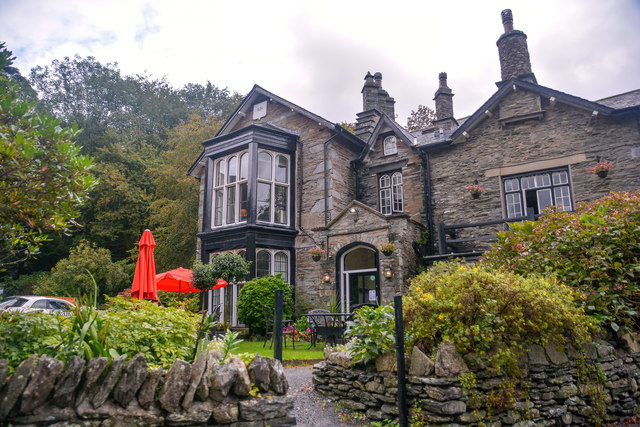 Rydal : The Glen Rothay Hotel and Badger Bar