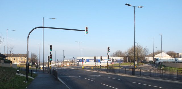 Wakefield Road, East Bowling © habiloid cc-by-sa/2.0 :: Geograph ...