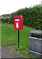 Elizabeth II postbox on Woodmansey Mile, Beverley