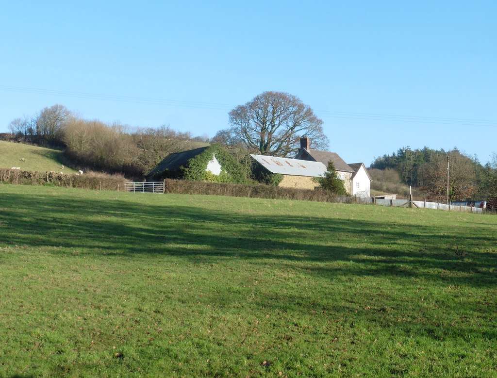 Fisherton Farm © Roger Cornfoot :: Geograph Britain and Ireland