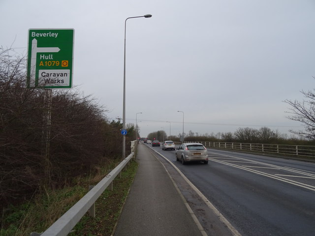 A164 towards Beverley © JThomas :: Geograph Britain and Ireland