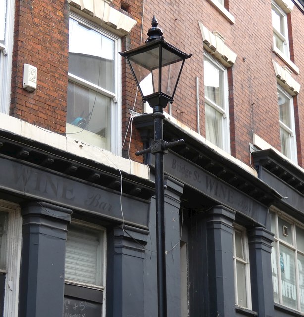 Lamp on Bridge Street