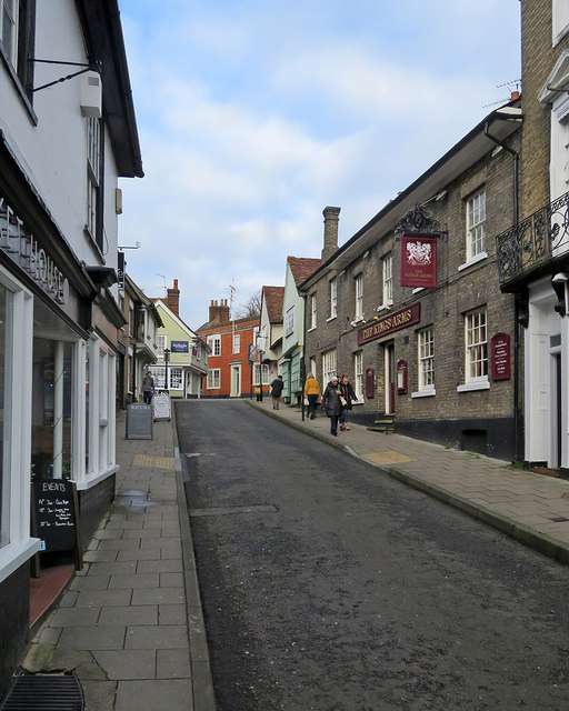 Saffron Walden: up Market Hill © John Sutton :: Geograph Britain and ...