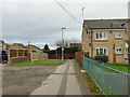 Path from Briatannia Road to Hawley Close, Morley