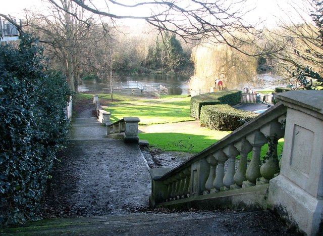 Balustraded steps to Wensum Park