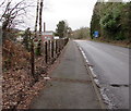 End/start of the metal railings on the west side of the A4109, Crynant