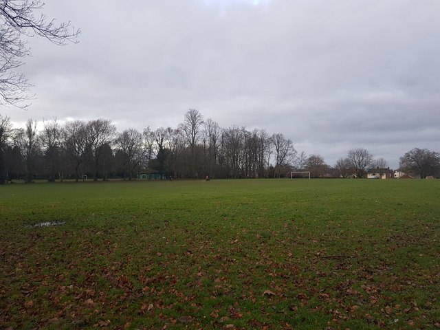 Halecroft Park