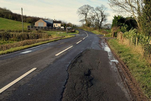 uneven-road-surface-along-derrybard-road-kenneth-allen-geograph