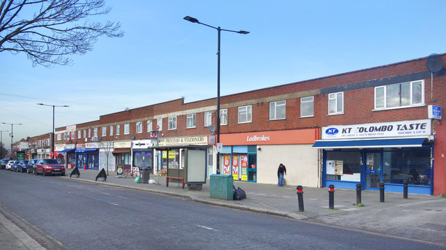 Shops on Bilton Road © Des Blenkinsopp cc-by-sa/2.0 :: Geograph Britain ...