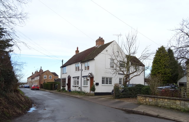 Houses, West End, Ulleskelf © JThomas cc-by-sa/2.0 :: Geograph Britain ...