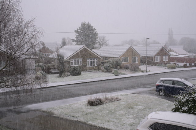 Oh look! it's Snowing! © Bob Harvey :: Geograph Britain and Ireland