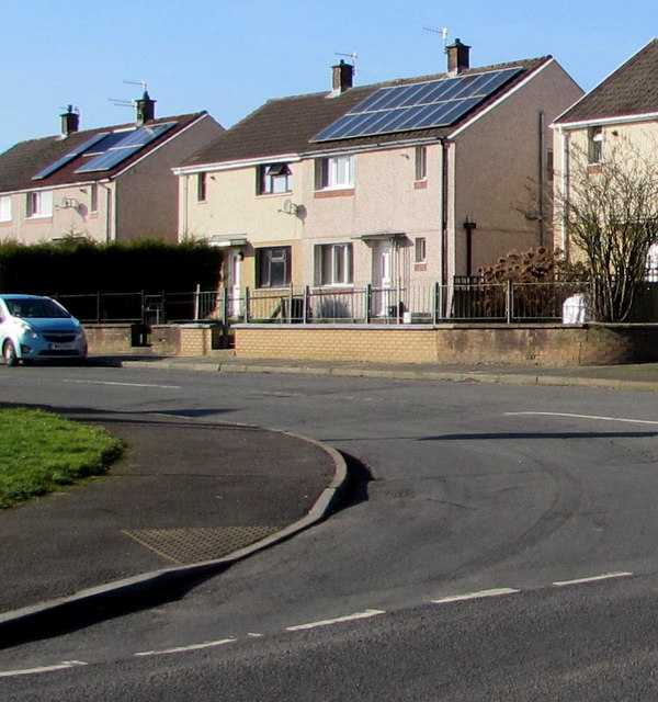 Aneurin Bevan Avenue rooftop solar panels, Gelligaer