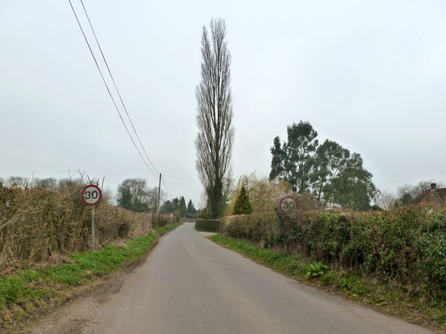 Entering Chilbolton from Newton Stacey