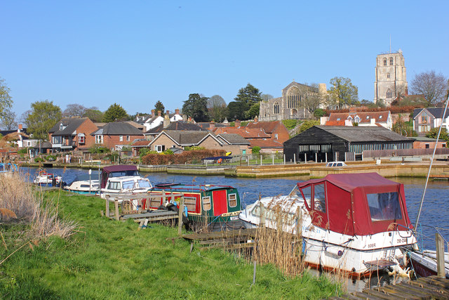 River Waveney © Wayland Smith Cc-by-sa 2.0 :: Geograph Britain And Ireland