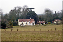 SU3642 : House on fringe of Goodworth Clatford by Robin Webster
