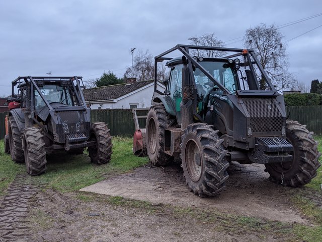 Valtra discount forestry tractor