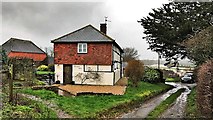 TQ1916 : House near Lashmars Hall by Ian Cunliffe