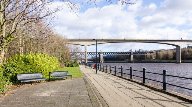 Broad, paved walkway beside River Tyne