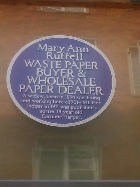 "Blue plaque" on Great Sutton Street, EC1